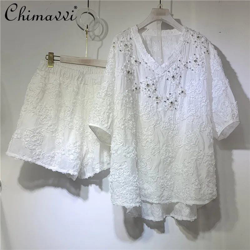 European Style 2022 Summer Clothes New Fashion Heavy Beads T-shirt Top High Waist Slimming Shorts Fashion Temperament Twinset
European Style 2022 Summer Clothes New Fashion Heavy Beads T-shirt Top High Waist Slimming Shorts Fashion Temperament Twinset