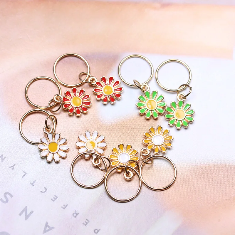 10pcs/Bag Curved Daisy Dreadlocks Decorative Beads Braids Hair Cuffs Hair Rings Multicolor Accessories Fashion Hair Clip Braider
10pcs/Bag Curved Daisy Dreadlocks Decorative Beads Braids Hair Cuffs Hair Rings Multicolor Accessories Fashion Hair Clip Braider