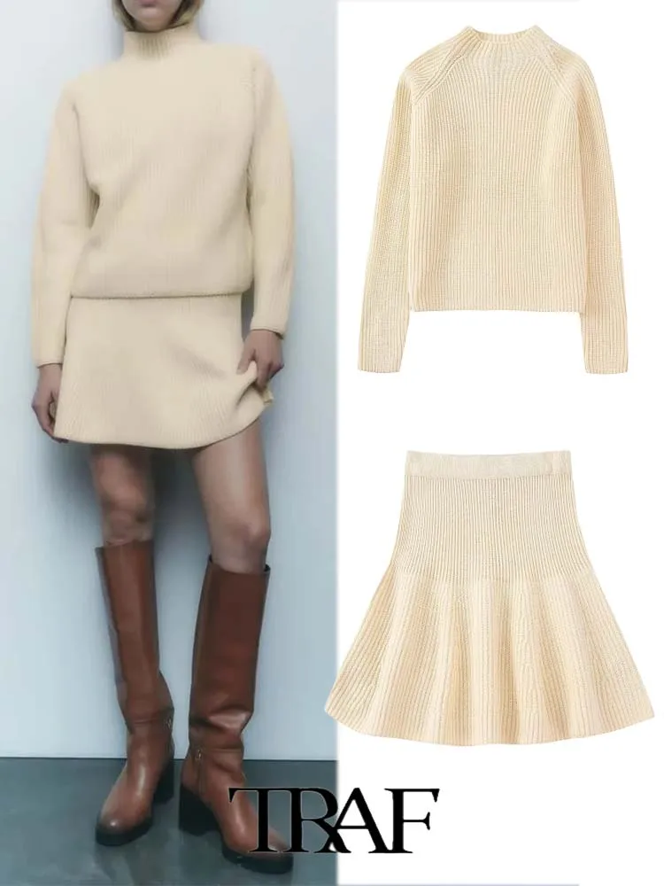 TRAF Women 2 Piece Set Stand Collar Knitted Sweater Top+Knitted Mini Skirt 2022 Vacation Style Sexy Tops
TRAF Women 2 Piece Set Stand Collar Knitted Sweater Top+Knitted Mini Skirt 2022 Vacation Style Sexy Tops