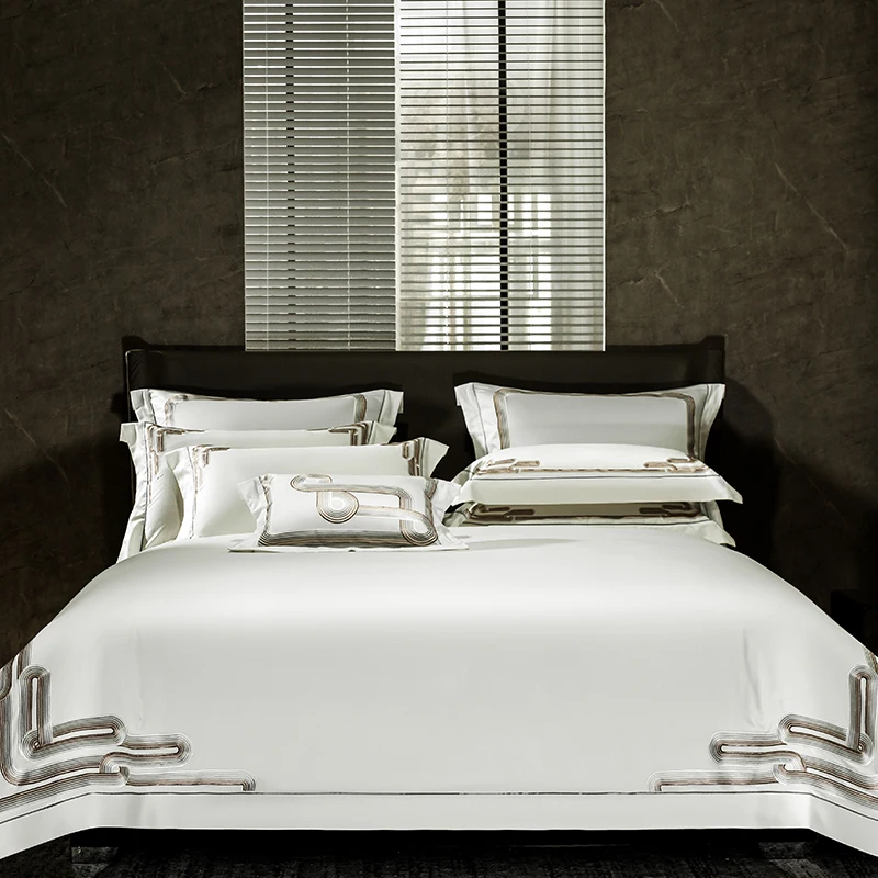 Luxury Embroidery Bedding Set 1200TC Egyptian Cotton Soft Silky Solid Color Duvet Cover Set Flat/Fitted Bed Sheet Pillowcases
Luxury Embroidery Bedding Set 1200TC Egyptian Cotton Soft Silky Solid Color Duvet Cover Set Flat/Fitted Bed Sheet Pillowcases
