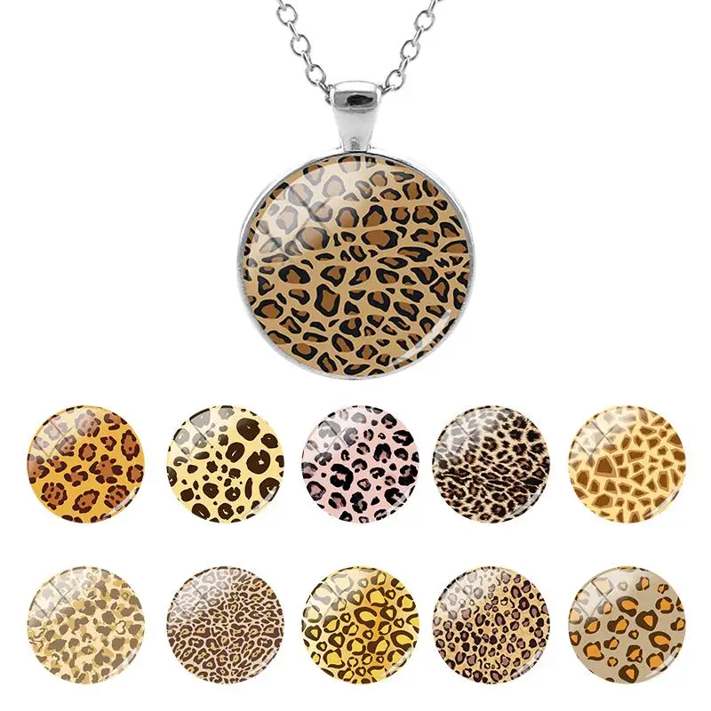 Customizable Leopard Gem Pendant Necklace for Women Glass Dome Chain Sweater Decoration Luxury Jewelry Wholesale Multiple Styles
Customizable Leopard Gem Pendant Necklace for Women Glass Dome Chain Sweater Decoration Luxury Jewelry Wholesale Multiple Styles