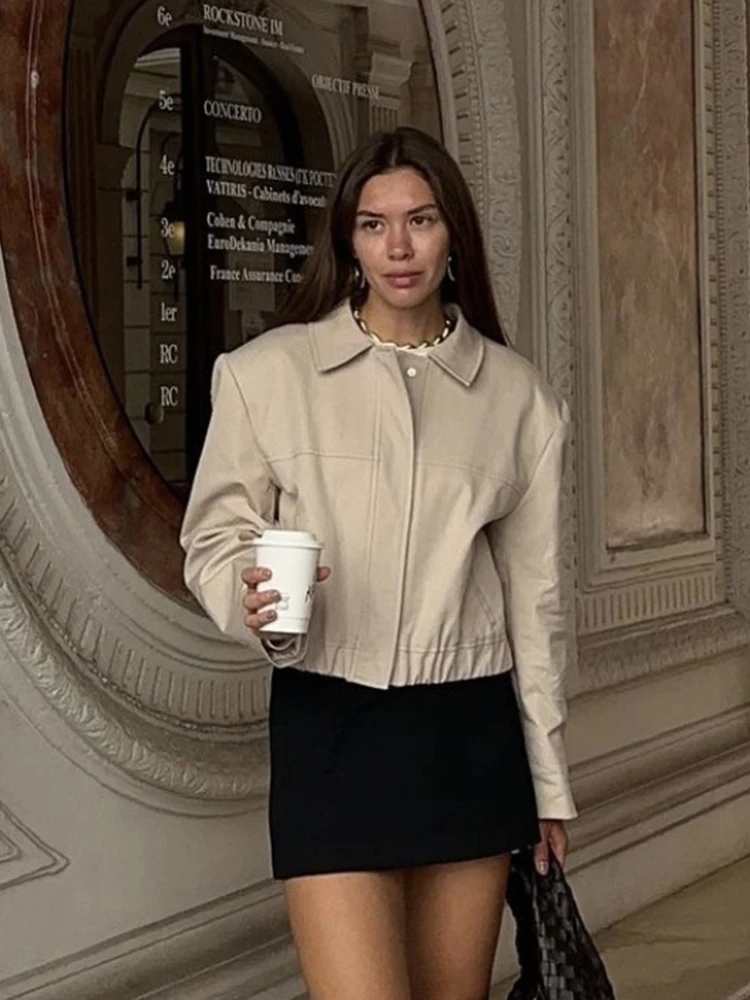 Casual Women's Bomber Jacket Lapel Single Breasted Elasticized Trim Cropped Coat Female Long Sleeve Jackets Vintage Chic Outwear
Casual Women's Bomber Jacket Lapel Single Breasted Elasticized Trim Cropped Coat Female Long Sleeve Jackets Vintage Chic Outwear