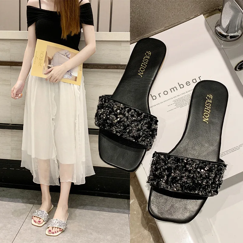 Women's shoes Korean version of rhinestone flat open-toed female flat bottom low heel foreign trade large size beach sandals 
Women's shoes Korean version of rhinestone flat open-toed female flat bottom low heel foreign trade large size beach sandals