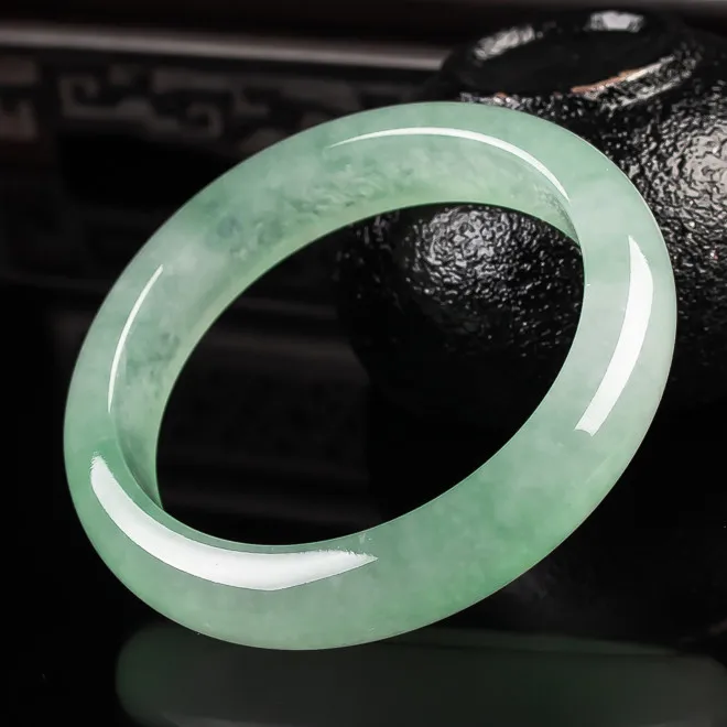 Hot Selling Natural Hand-carved Jade Green Bangle Bracelet Fashion Jewelry Accessories Men and Women Lucky Gifts
Hot Selling Natural Hand-carved Jade Green Bangle Bracelet Fashion Jewelry Accessories Men and Women Lucky Gifts