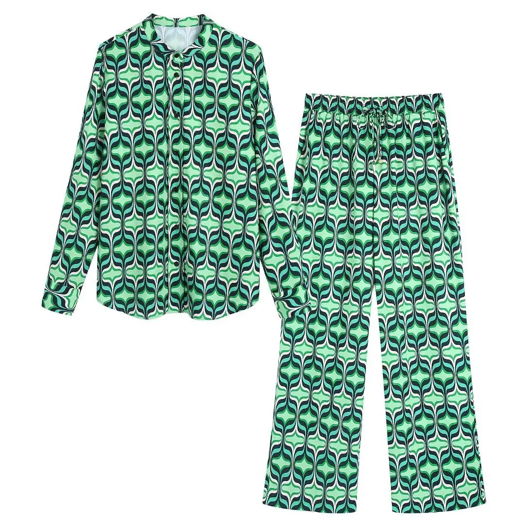 Woman 2 Pieces Shirts Pants Sets 2022 New Fashion Printed Blouses+Straight Pants Set Casual Vintage Women Suit
Woman 2 Pieces Shirts Pants Sets 2022 New Fashion Printed Blouses+Straight Pants Set Casual Vintage Women Suit
