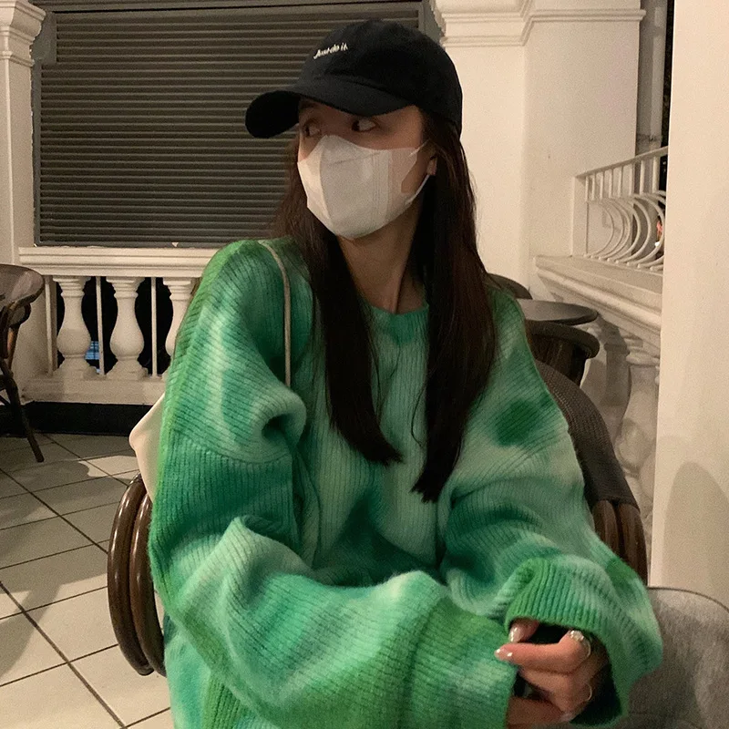 Retro Japanese Thick Sweater Loose Lazy Female Outer Wear Tie-dye Gradient Color Winter New Women Knitted Women Sweater
Retro Japanese Thick Sweater Loose Lazy Female Outer Wear Tie-dye Gradient Color Winter New Women Knitted Women Sweater