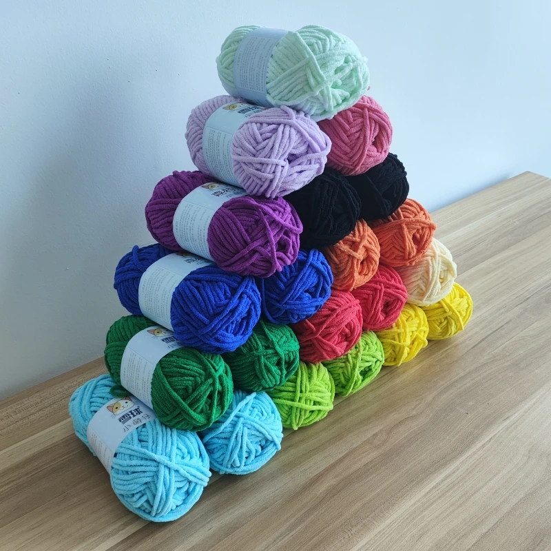 50g/Roll DIY Knitting Velvet Yarn Handmade Wool Line Soft Thickness Baby Scarf Hat Wol Crochet Thread Wholesale Drop Shipping
50g/Roll DIY Knitting Velvet Yarn Handmade Wool Line Soft Thickness Baby Scarf Hat Wol Crochet Thread Wholesale Drop Shipping