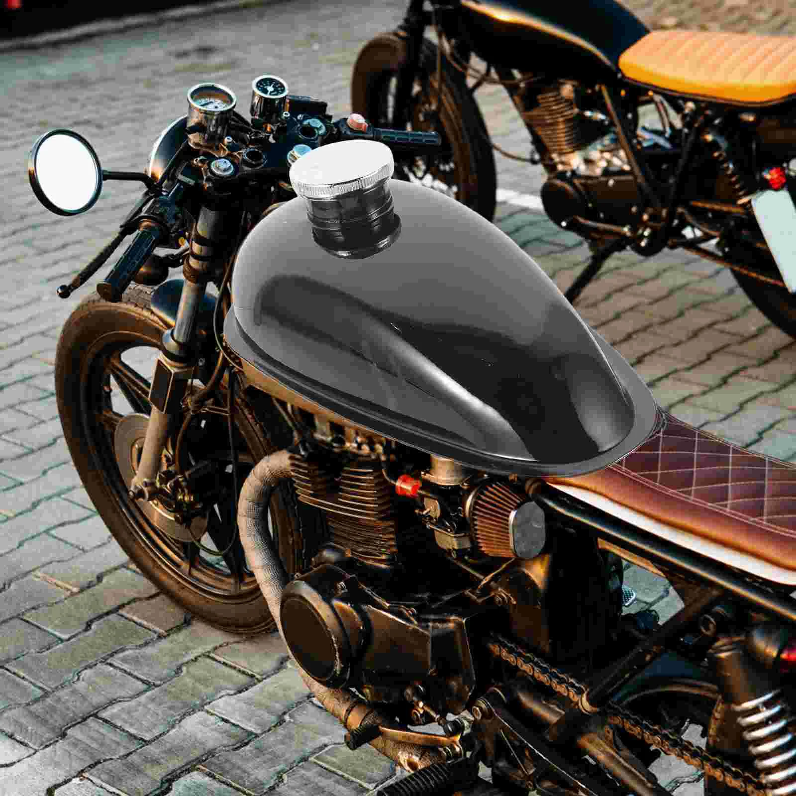 Motorcycle Part Fuel Bottle Mini Gas Tank Lecythus Iron Small Accessories Motorcycles
Motorcycle Part Fuel Bottle Mini Gas Tank Lecythus Iron Small Accessories Motorcycles