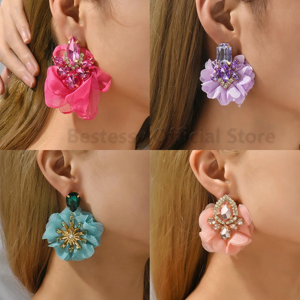 New Rhinestone Flower Dangle Earrings For Women 2023 Luxury Design Cotton Yarn Petals Pendientes Fairy Party Jewelry Accessories
New Rhinestone Flower Dangle Earrings For Women 2023 Luxury Design Cotton Yarn Petals Pendientes Fairy Party Jewelry Accessories