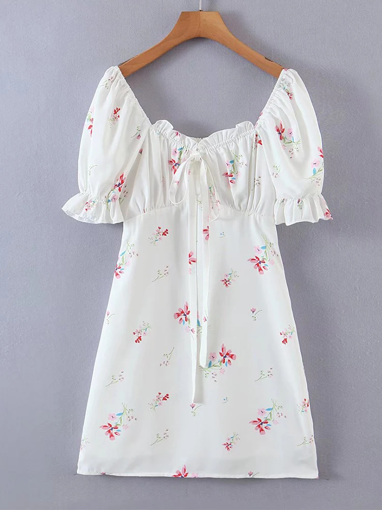 YENKYE 2022 Fashion Women Bow Square Neck Floral Print White Dress Vintage Puff Sleeve Ladies Summer Short Dresses Holiday Robe
YENKYE 2022 Fashion Women Bow Square Neck Floral Print White Dress Vintage Puff Sleeve Ladies Summer Short Dresses Holiday Robe