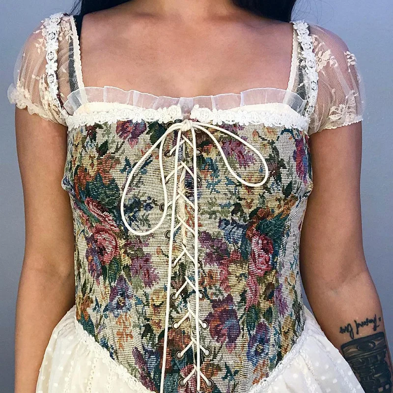 High Quality 2023 Women Lace Print Style Design Girdling T-shirt Sexy Crop Top Clothes Spring Summer Tank Top Y2k Corset Top
High Quality 2023 Women Lace Print Style Design Girdling T-shirt Sexy Crop Top Clothes Spring Summer Tank Top Y2k Corset Top