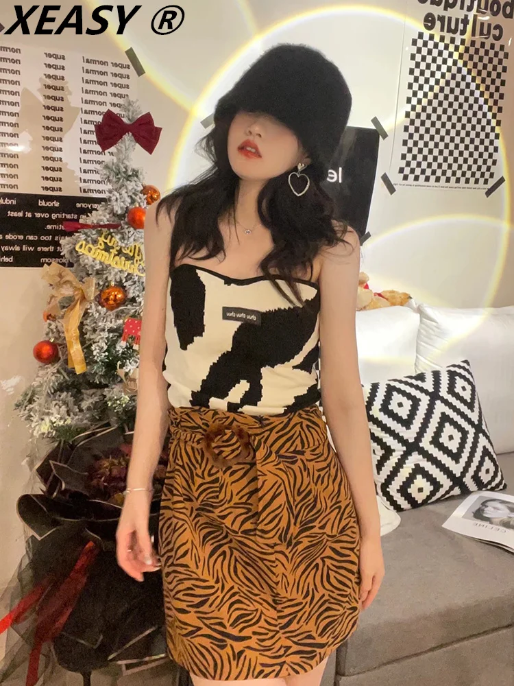 XEASY Skirts Womens 2022 Sexy Leopard Print High-Waisted Skirt Woman Clothes Sashes Mini A Line Skirt
XEASY Skirts Womens 2022 Sexy Leopard Print High-Waisted Skirt Woman Clothes Sashes Mini A Line Skirt