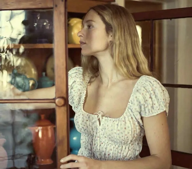 Floral Print Women Cotton Linen Top Sqaure Collar Short Puff Sleeve Elastic T-shirt
Floral Print Women Cotton Linen Top Sqaure Collar Short Puff Sleeve Elastic T-shirt