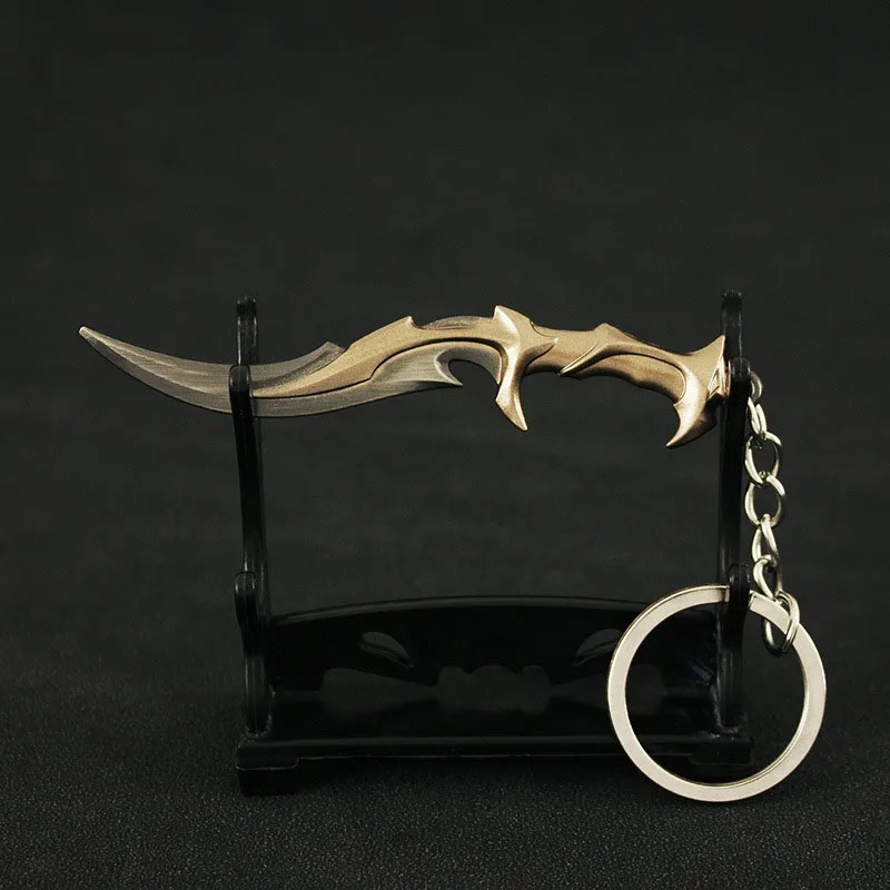 

9cm Valorant Keychain Melee Weapon Forsaken Ritual Blade Alloy Metal Game Model Keychains Axe Samurai Weapon Model Gift Toys