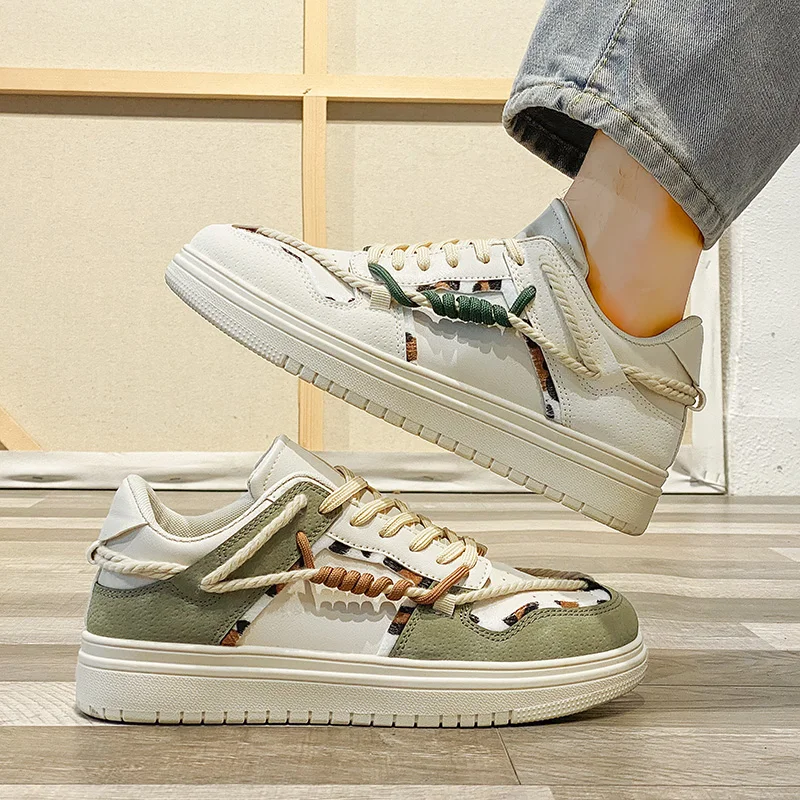 Trendy Men's Skateboard Shoes Fashion Street Men's Classic Versatile Casual Sports Boys Shoes Lightweight Men's Platform Shoes
Trendy Men's Skateboard Shoes Fashion Street Men's Classic Versatile Casual Sports Boys Shoes Lightweight Men's Platform Shoes