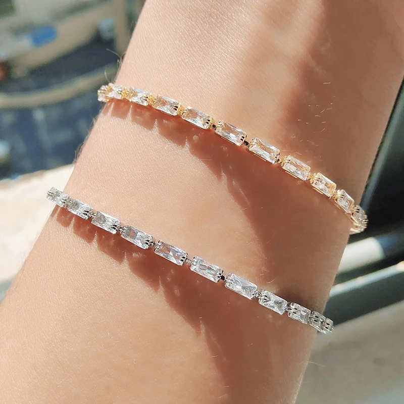 uilz white Crystal Tennis Bracelets for Women & Men Luxury Iced Out Cubic Zirconia Bracelet On Hand Hippie Jewelry
uilz white Crystal Tennis Bracelets for Women & Men Luxury Iced Out Cubic Zirconia Bracelet On Hand Hippie Jewelry