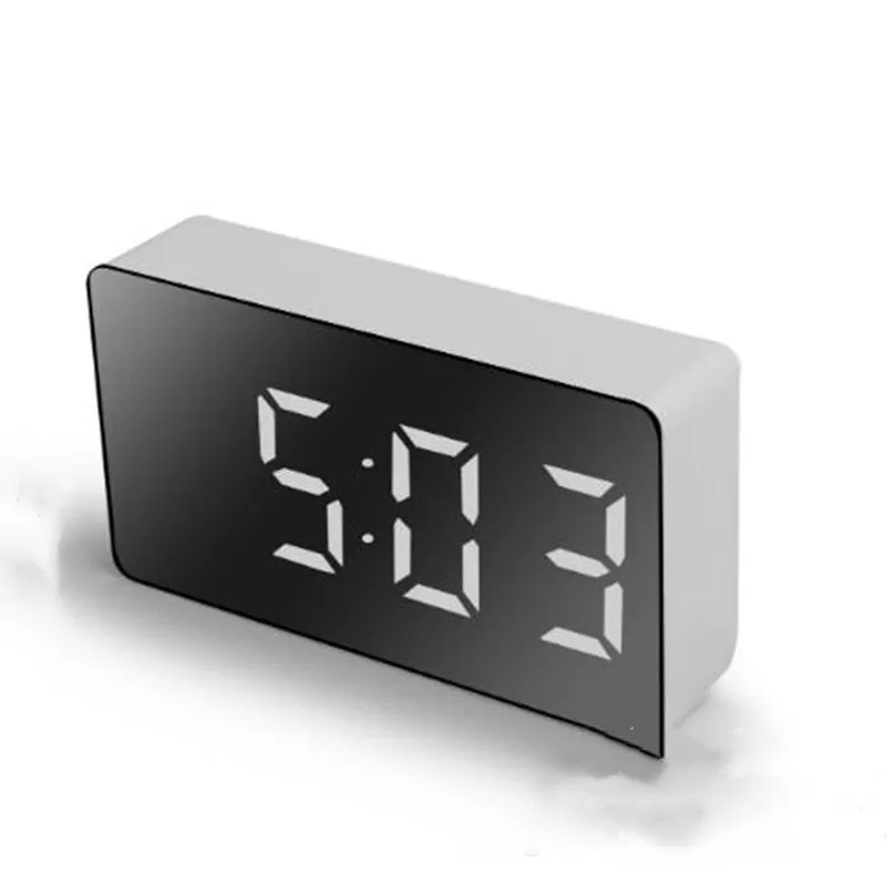 Цифровой будильник NieNie 7x4 см
Цифровой будильник NieNie 7x4 см