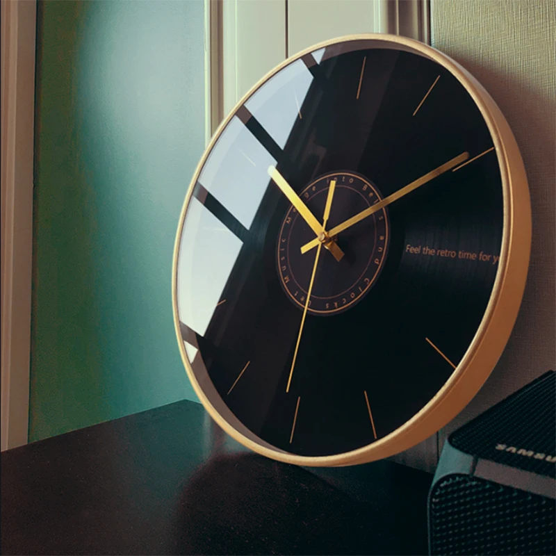 Silent Wall Clock Metal Modern Living Room Decoration Kitchen Clock Creative Gold Luxury Wall Watches Home Decor Gift
Silent Wall Clock Metal Modern Living Room Decoration Kitchen Clock Creative Gold Luxury Wall Watches Home Decor Gift