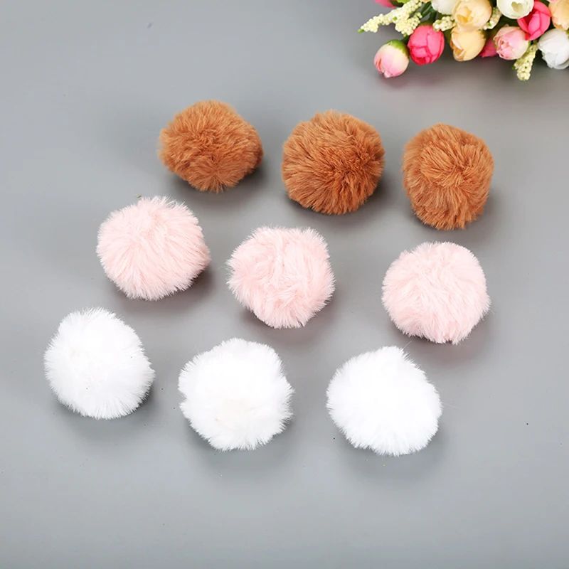 1PC Cat plush toy catnip multi-color pompom cat paw toy chew and bite cat accessories pet kitten teeth toy interactive pet toy
1PC Cat plush toy catnip multi-color pompom cat paw toy chew and bite cat accessories pet kitten teeth toy interactive pet toy
