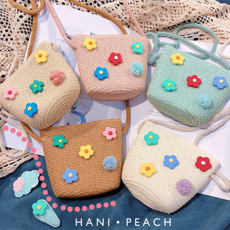 Girl ins handmade straw small flower shoulder bag children's messenger bag cute princess coin purse
Girl ins handmade straw small flower shoulder bag children's messenger bag cute princess coin purse