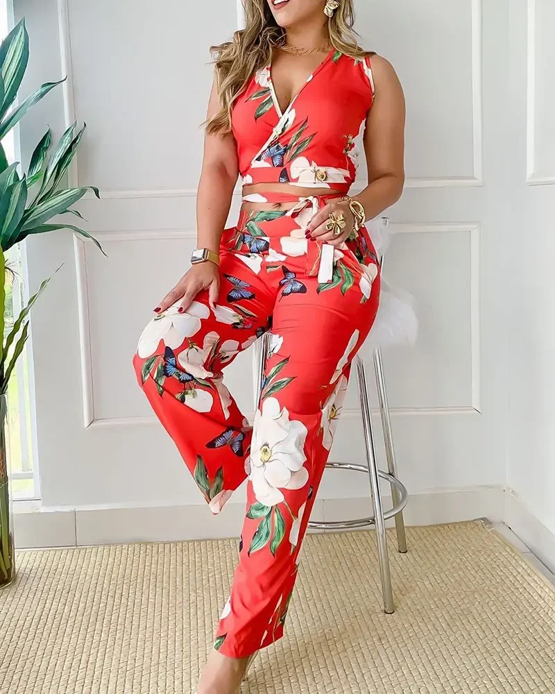 Женский винтажный комплект из топа и брюк, элегантный комплект из двух предметов с цветочным принтом, офисный комплект с облегающими брюкам... 
Женский винтажный комплект из топа и брюк, элегантный комплект из двух предметов с цветочным принтом, офисный комплект с облегающими брюкам...