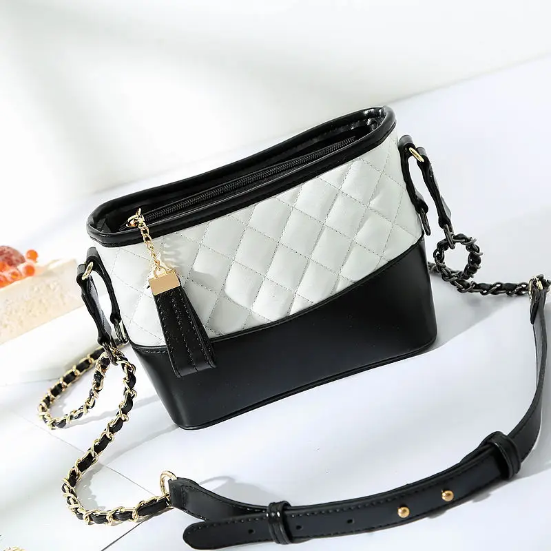 Luxury Designer Brand Handbags Women Bags Fashion High Quality Chain Messenger Bag Large Capacity Shoulder Crossbody Bag Bolso 
Luxury Designer Brand Handbags Women Bags Fashion High Quality Chain Messenger Bag Large Capacity Shoulder Crossbody Bag Bolso