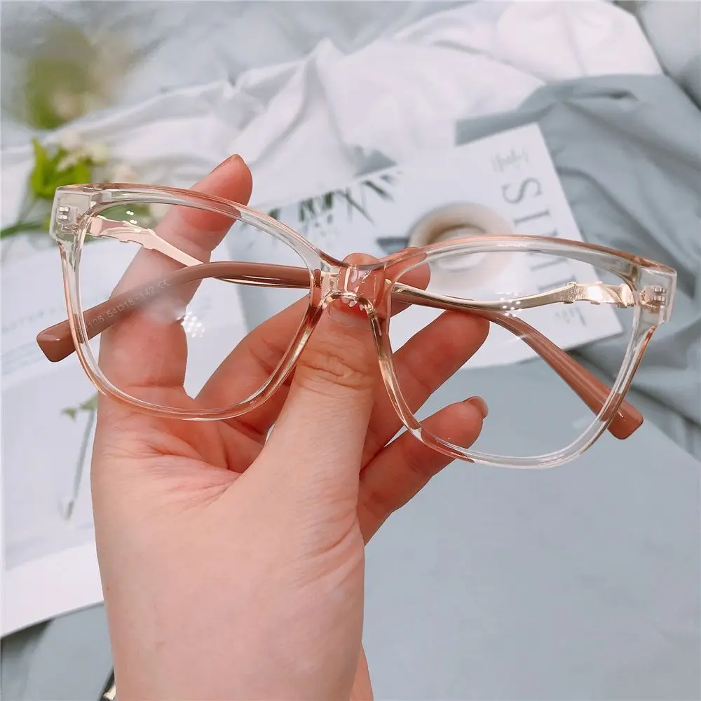 Vintage Anti UV Glare Metal Anti Eyestrain Anti-blue Light Glasses Reading Gaming Glasses Computer Goggles Eyewear
Vintage Anti UV Glare Metal Anti Eyestrain Anti-blue Light Glasses Reading Gaming Glasses Computer Goggles Eyewear