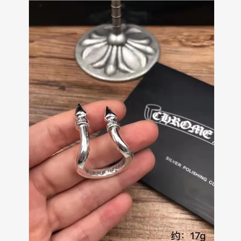 Trendy Ch Kro Heart S925 Sterling Silver Unique Personality Double-headed Bullet Rivet Nail Open Ring Index Finger Ring
Trendy Ch Kro Heart S925 Sterling Silver Unique Personality Double-headed Bullet Rivet Nail Open Ring Index Finger Ring