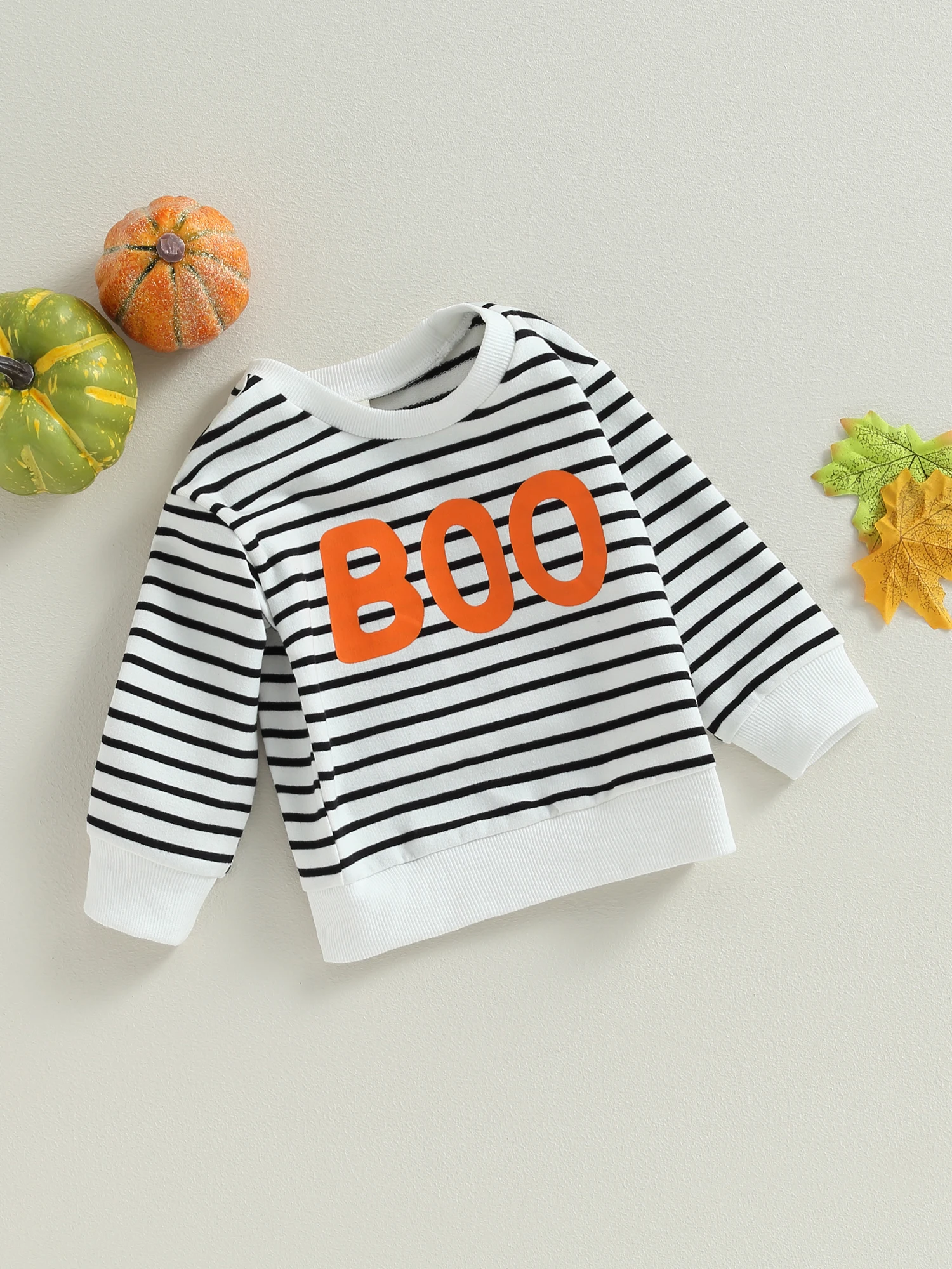 Adorable Toddler Halloween Sweatshirt with Boo Crew Letter Print - Long Sleeve Crewneck Pullover Sweater for Baby Girls and
Adorable Toddler Halloween Sweatshirt with Boo Crew Letter Print - Long Sleeve Crewneck Pullover Sweater for Baby Girls and