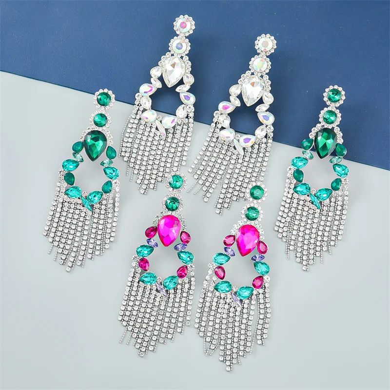 Fashion color diamond series alloy diamond Tassel Earrings women's European and American Earrings cross-border new style
Fashion color diamond series alloy diamond Tassel Earrings women's European and American Earrings cross-border new style