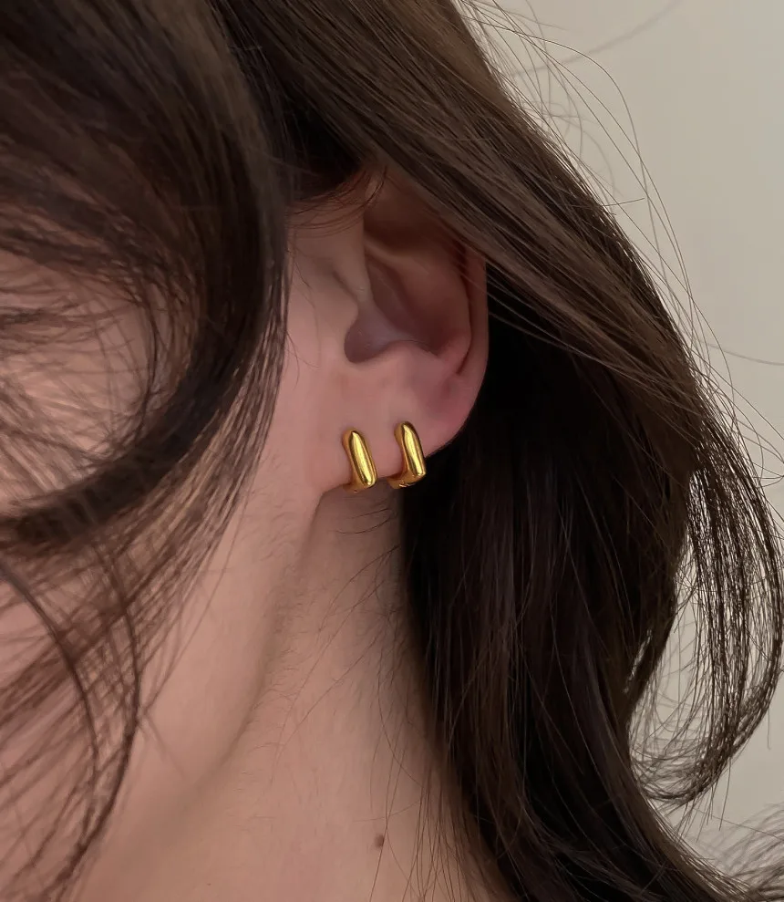 Small Simple Square Earrings For Women Fashion Ear Jewelry Piercing Mini Gold Earings Korean Geometric Earring Girls Gift
Small Simple Square Earrings For Women Fashion Ear Jewelry Piercing Mini Gold Earings Korean Geometric Earring Girls Gift