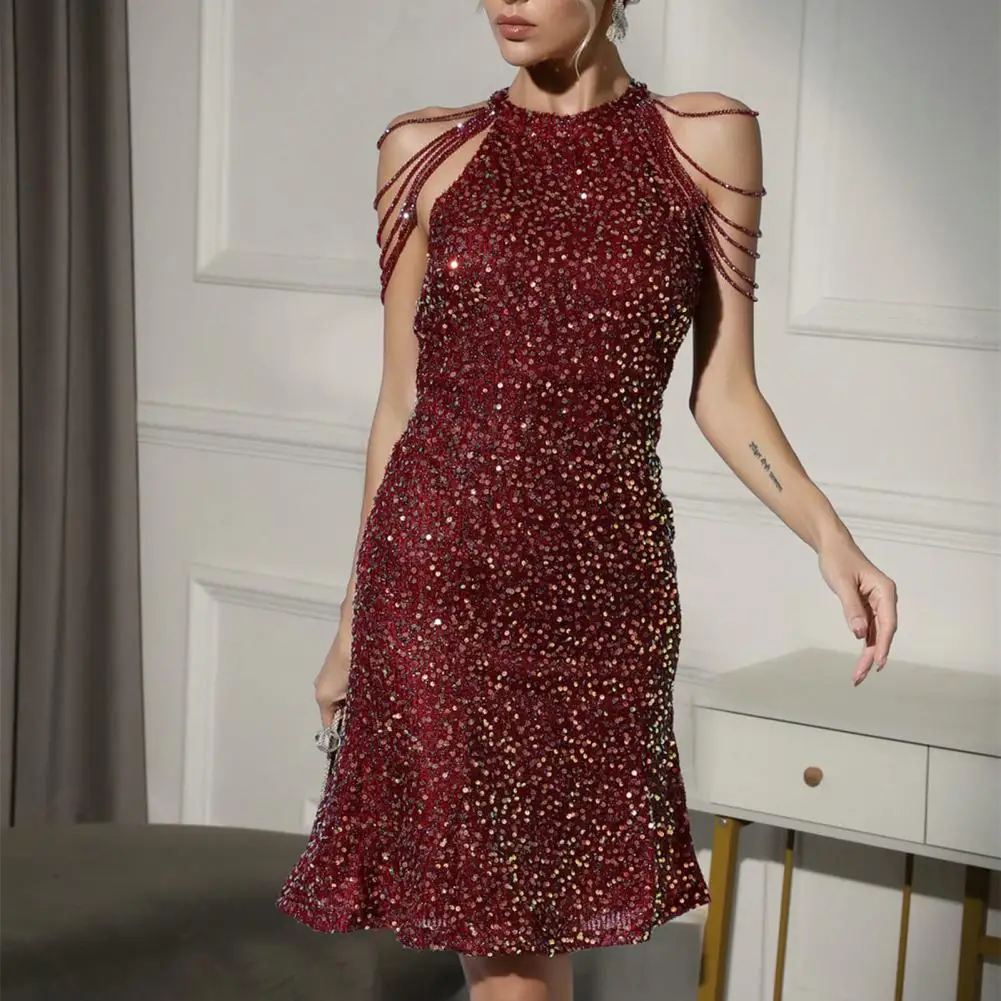 Women Prom Dress Shimmering Sequins Halter Gown Off-shoulder Dress with Tassel Chain Flattering Fit for Party Costume Female
Women Prom Dress Shimmering Sequins Halter Gown Off-shoulder Dress with Tassel Chain Flattering Fit for Party Costume Female