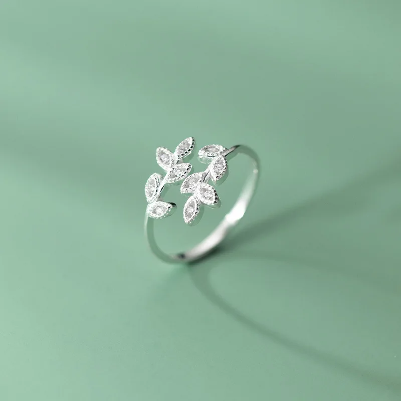925 Sterling Silver Zirconia Stone Leaf Leaf Rings Adjustable Personality Fashion Women Jewelry
925 Sterling Silver Zirconia Stone Leaf Leaf Rings Adjustable Personality Fashion Women Jewelry