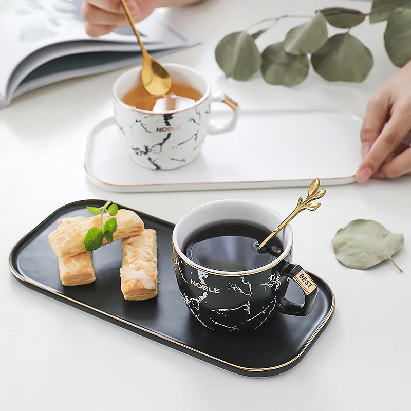 Nordic Style ceramic Coffee Mugs Gold Ceramic Tea Cups & Saucers Luxurious Vintage Bar Valentine's Day Present Wedding Party
Nordic Style ceramic Coffee Mugs Gold Ceramic Tea Cups & Saucers Luxurious Vintage Bar Valentine's Day Present Wedding Party