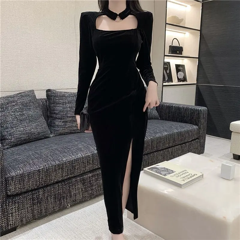 Retro Temperament Long Dresses Women'S Spring And Autumn New Velvet Slim Slim Thin Open Long Skirt Package Hip Small Black Dress
Retro Temperament Long Dresses Women'S Spring And Autumn New Velvet Slim Slim Thin Open Long Skirt Package Hip Small Black Dress