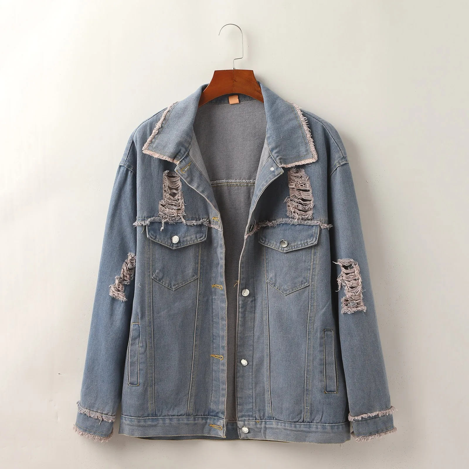 Женская куртка оверсайз с отложным воротником, винтажная джинсовая куртка с потертостями, верхняя одежда, осень-зима 2023
Женская куртка оверсайз с отложным воротником, винтажная джинсовая куртка с потертостями, верхняя одежда, осень-зима 2023