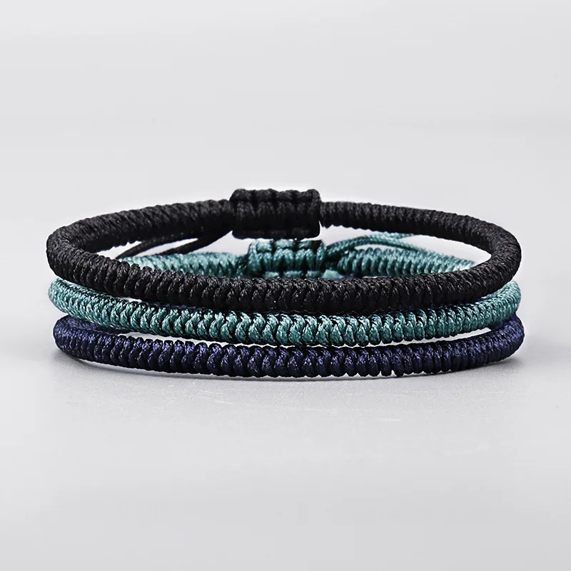 New Tibetan Hand Woven Diamond Knot Red Rope Bracelet with Dark Black Rope Hand Rope Jewelry Accessories
New Tibetan Hand Woven Diamond Knot Red Rope Bracelet with Dark Black Rope Hand Rope Jewelry Accessories
