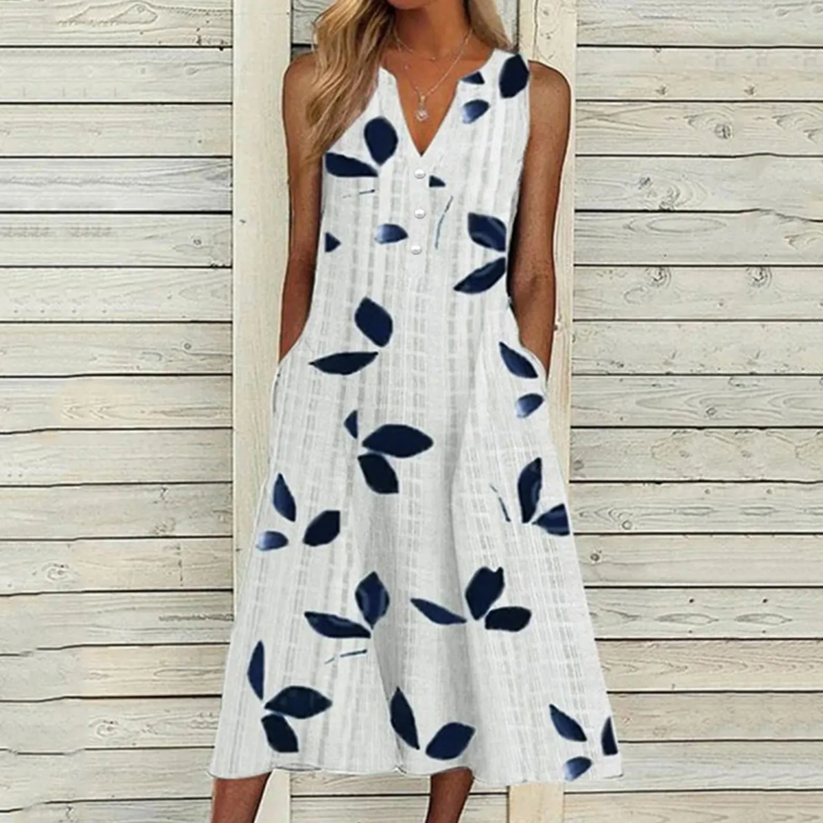 Dresses in Black Women Casual Leaves Print Button V Neck Sleeveless Pocket Long Dress Women Dress Midi Summer Dress
Dresses in Black Women Casual Leaves Print Button V Neck Sleeveless Pocket Long Dress Women Dress Midi Summer Dress