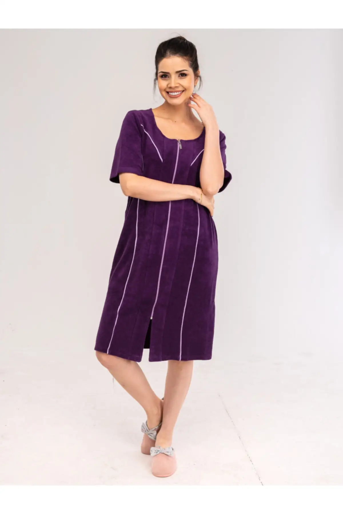 Dressing Gown Purple Short Terry Fabric Fashion Robe Robe Robe Sexy Peignoir Kimono Bride Sleepwear Night Gown
Dressing Gown Purple Short Terry Fabric Fashion Robe Robe Robe Sexy Peignoir Kimono Bride Sleepwear Night Gown