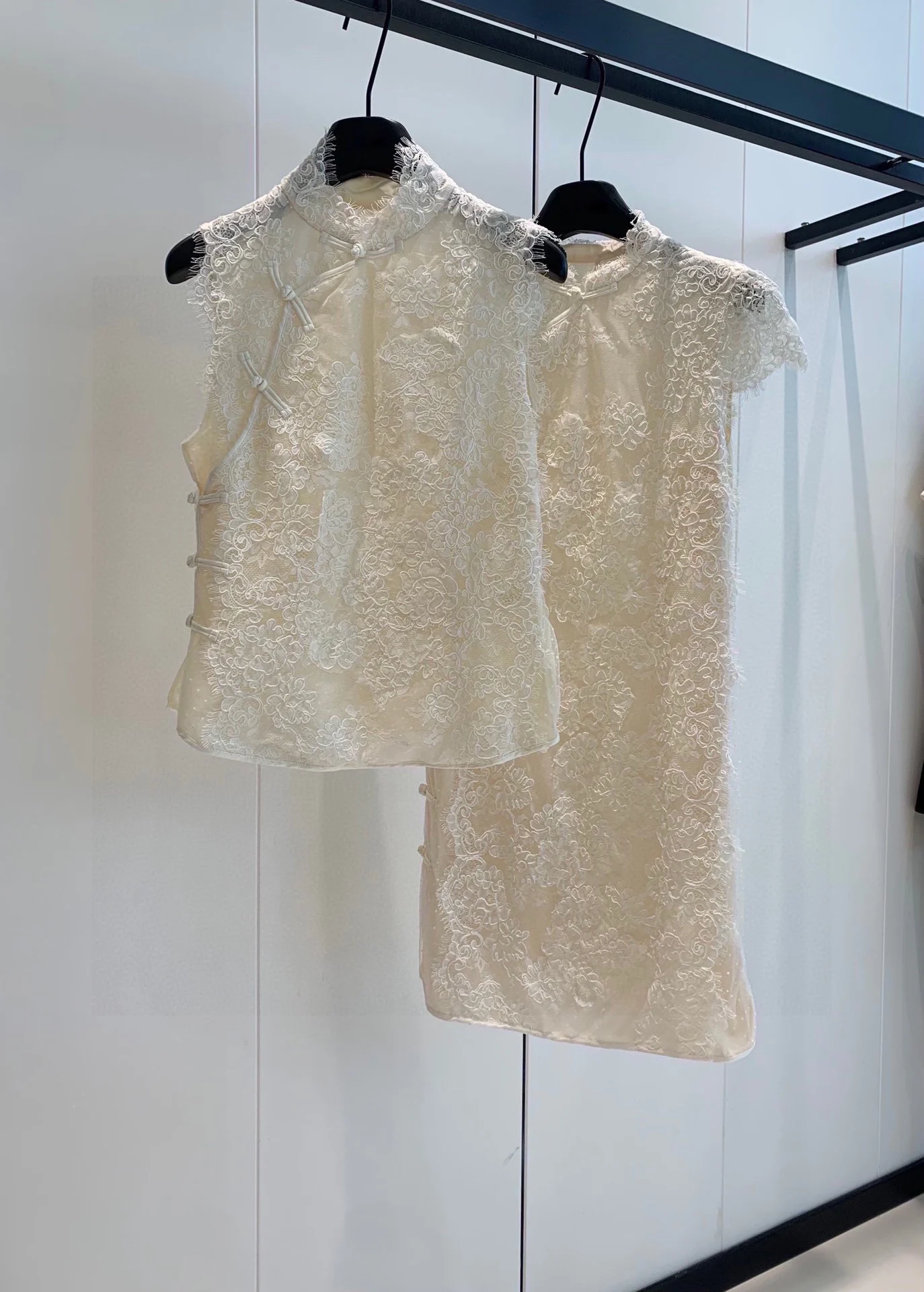 Improved cheongsam top, retro improved cheongsam temperament full slimming7.7
Improved cheongsam top, retro improved cheongsam temperament full slimming7.7