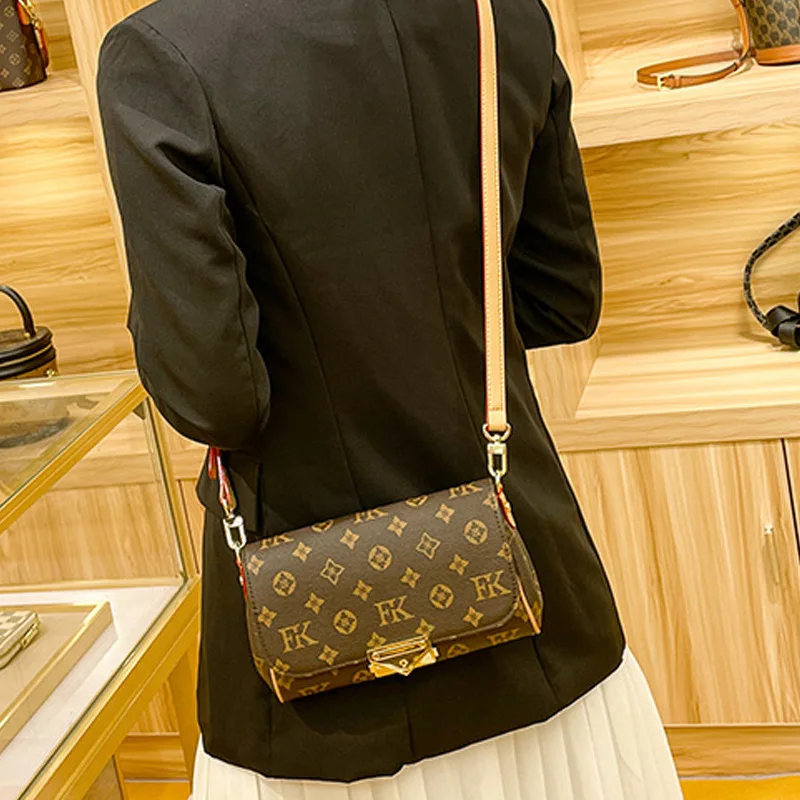 Brown Crossbody Bags For Women Multi Pochette Shoulder Bag Handbags Ladies Hand Purses Women's Handbag Female 2023 Trend
Brown Crossbody Bags For Women Multi Pochette Shoulder Bag Handbags Ladies Hand Purses Women's Handbag Female 2023 Trend