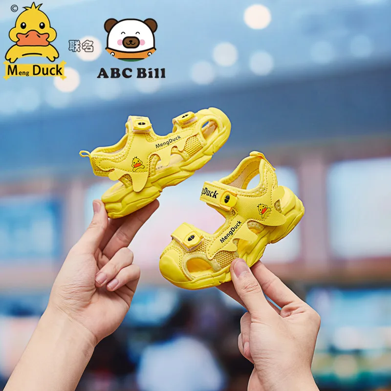 Mfangei Brand Summer New Children's Sandals For Boys And Girls With Non-slip Soft Soles Baotou Hook And Loop Sandal Manufacturer
Mfangei Brand Summer New Children's Sandals For Boys And Girls With Non-slip Soft Soles Baotou Hook And Loop Sandal Manufacturer