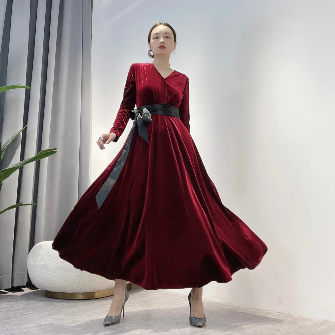 Preorder 2022 Top Quality Latest Autumn Collection Pink Baroque Print Cascading Ruffles Beading Midi Cake Dresses Women 
Preorder 2022 Top Quality Latest Autumn Collection Pink Baroque Print Cascading Ruffles Beading Midi Cake Dresses Women