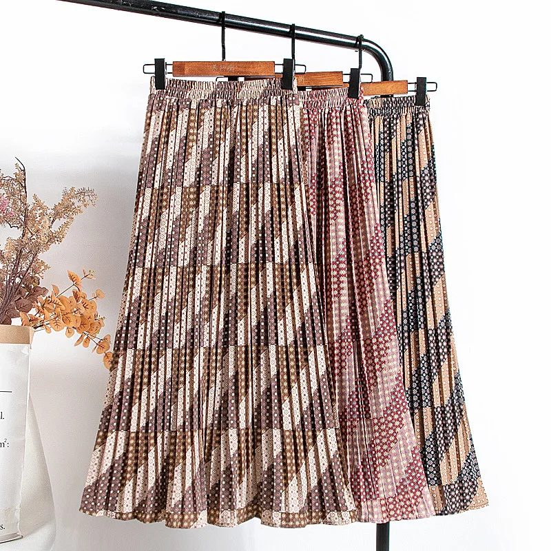 TFETTERS Chiffon Pleated Skirt Women Spring and Summer New Large Swing Printed Skirt High Waist Slim National Long Skirt Women
TFETTERS Chiffon Pleated Skirt Women Spring and Summer New Large Swing Printed Skirt High Waist Slim National Long Skirt Women