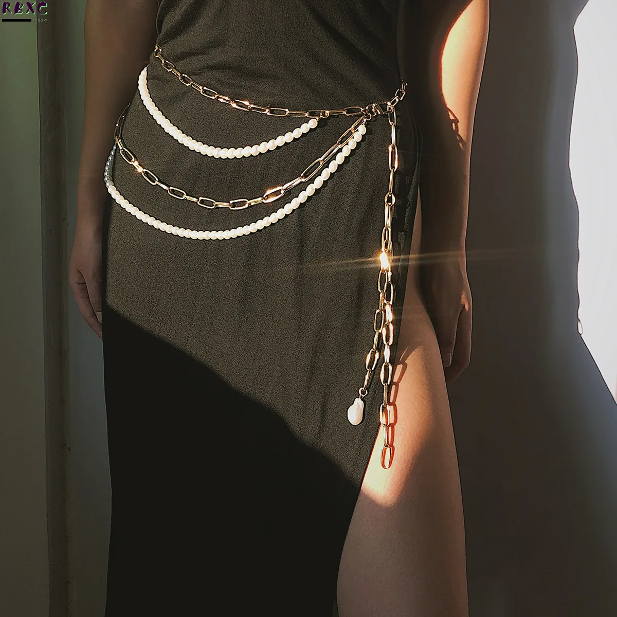 RBxc Jewelry personality tassel U-shaped body chain femininity multilayer geometry simple imitation pearl waist chain
RBxc Jewelry personality tassel U-shaped body chain femininity multilayer geometry simple imitation pearl waist chain