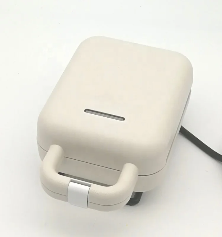 2021 new design multifunctional breakfast machine 3 in 1 detachable snack machine sandwich machine bread toaster 
2021 new design multifunctional breakfast machine 3 in 1 detachable snack machine sandwich machine bread toaster