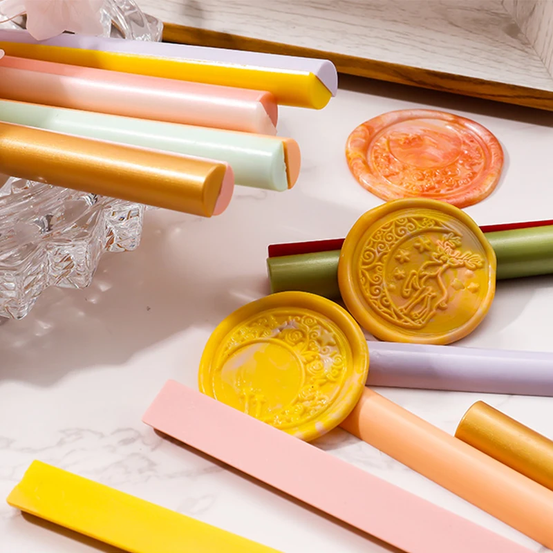 DIY Seal Wax Sticks Cards Envelopes Half Round Sealing Wax Sticks Gift Wrapping Wedding Invitations Wine Packages
DIY Seal Wax Sticks Cards Envelopes Half Round Sealing Wax Sticks Gift Wrapping Wedding Invitations Wine Packages