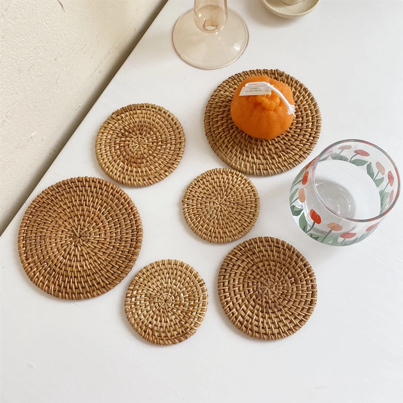 Simple Handmade Rattan Placemats, Insulated Tea Coasters, Table Mats, Dish Coasters, Photography Props, Decorative Backgrounds
Simple Handmade Rattan Placemats, Insulated Tea Coasters, Table Mats, Dish Coasters, Photography Props, Decorative Backgrounds