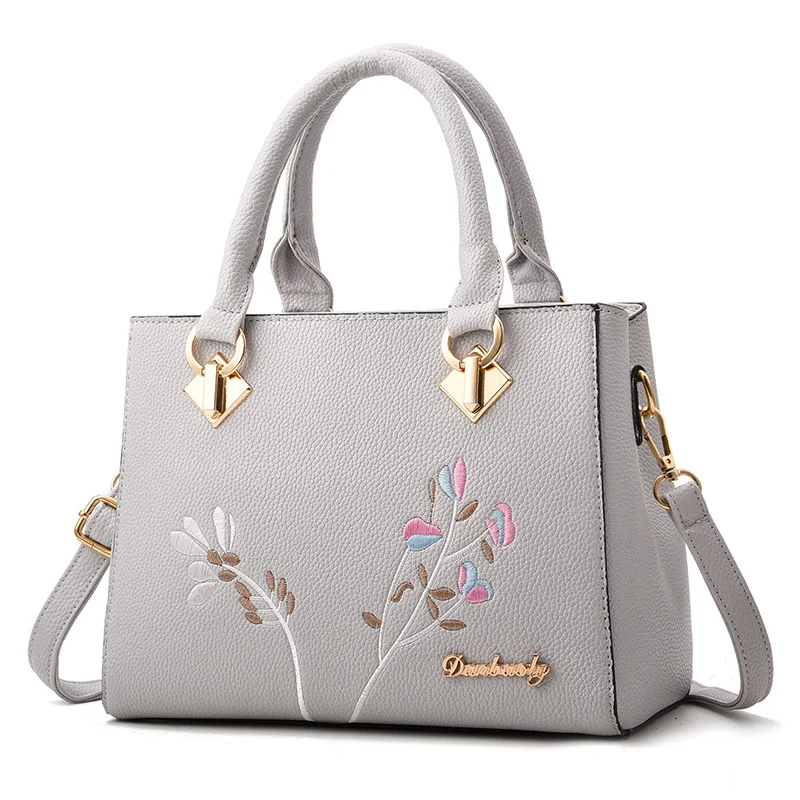 Female Leather Hand Bags for Women 2021 Flowers Crossbody Bags Embroidery Handbags Ladies Embroidered Women Shoulder Bag bolsa
Female Leather Hand Bags for Women 2021 Flowers Crossbody Bags Embroidery Handbags Ladies Embroidered Women Shoulder Bag bolsa