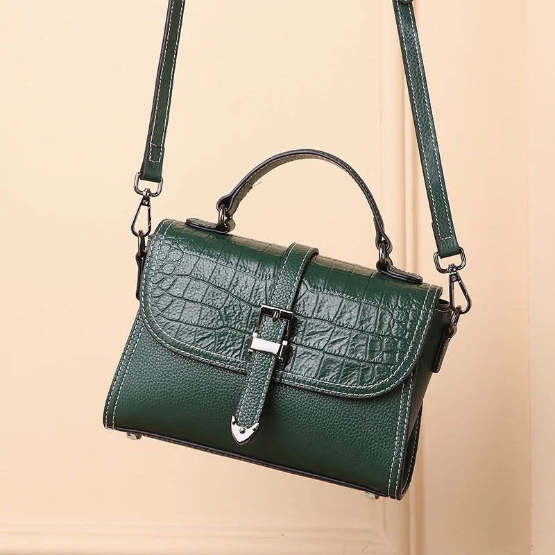 Высококачественный роскошный бренд 2023 Новинка маленькая квадратная крокодиловая кросс-боди Женская сетчатая красная модная Наплечная кож...
Высококачественный роскошный бренд 2023 Новинка маленькая квадратная крокодиловая кросс-боди Женская сетчатая красная модная Наплечная кож...